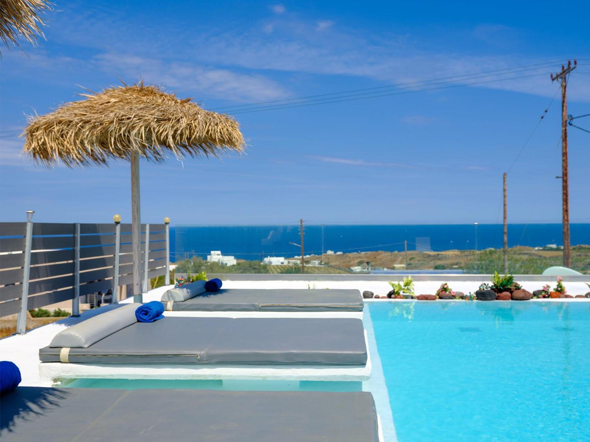 Nalu Suites ฟิรา ภายนอก รูปภาพ