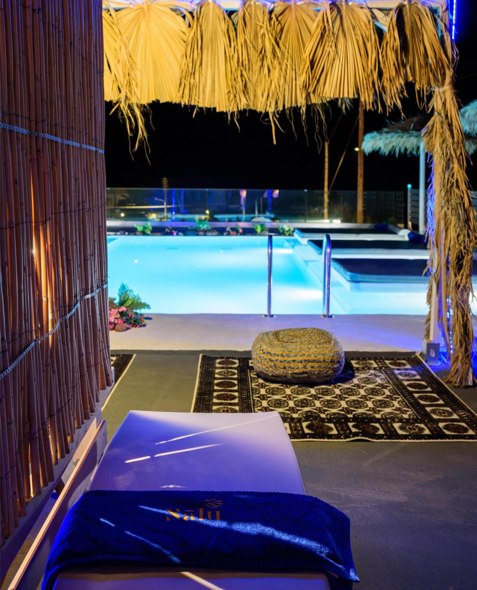 Nalu Suites ฟิรา ภายนอก รูปภาพ